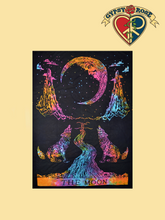 Load image into Gallery viewer, Variety of Groovy Art Tapestry's - Caliculturesmokeshop.com