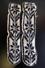 Load image into Gallery viewer, Wool Mucklocks Socks - CaliCulturesmokeshop.com