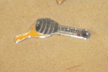 Load image into Gallery viewer, Metal Pins - Caliculturesmokeshop.com