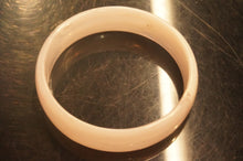 Load image into Gallery viewer, Assortment-of-Metal-Plastic-Bracelet