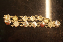 Load image into Gallery viewer, Assortment-of-Metal-Plastic-Bracelet