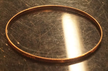 Load image into Gallery viewer, Assortment-of-Metal-Plastic-Bracelet