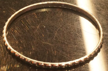 Load image into Gallery viewer, Assortment-of-Metal-Plastic-Bracelet