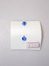 Load image into Gallery viewer, Belly&amp;Nose Piercings - Caliculturesmokeshop.com
