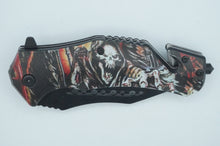 Load image into Gallery viewer, Folded Knife with Window Breaker and Rope Cutter - ohiohippiessmokeshop.com
