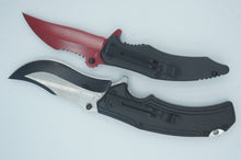 Load image into Gallery viewer, Color Skull Knifes - ohiohippiessmokeshop.com
