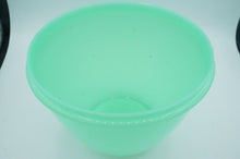 Load image into Gallery viewer, Vintage Green Salad Container Bowls - ohiohippiessmokeshop.com
