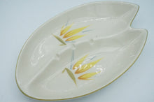 Load image into Gallery viewer, Vintage Lilly Pad Shape Ashtray - ohiohippiessmokeshop.com
