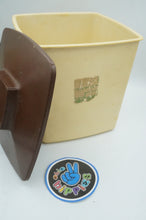 Load image into Gallery viewer, Vintage Tucker House Wares 1970's Flour Container - ohiohippiessmokeshop.com
