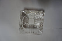 Load image into Gallery viewer, Vintage ashtray for 7.99- ohiohippies.com
