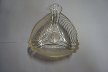 Load image into Gallery viewer, Vintage ashtray for 7.99- ohiohippies.com
