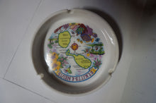 Load image into Gallery viewer, Vintage ashtray for 7.99- ohiohippies.com
