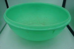 vintage Tupperware bowl- ohiohippies.com