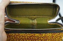 Load image into Gallery viewer, Carpet Zipper Carrier Bag - Caliculturesmokeshop.com

