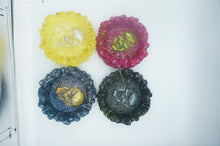 Load image into Gallery viewer, Skull Ashtray - Ohiohippies.com
