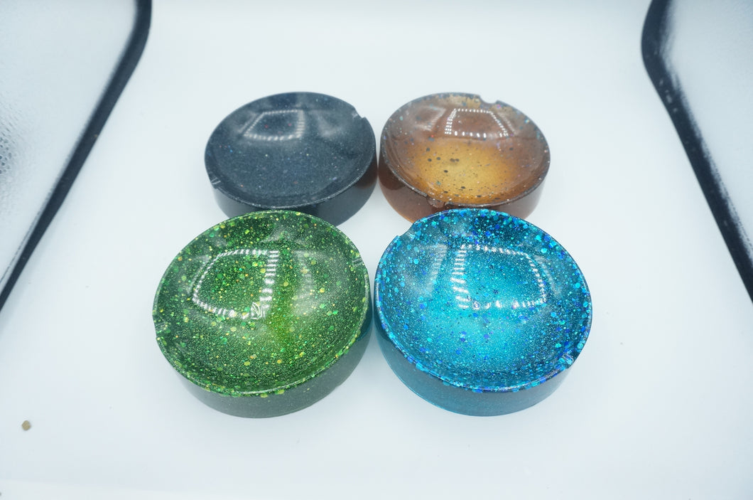 Basic Ashtray - Ohiohippies.com