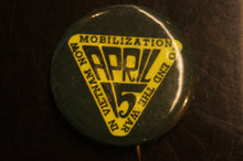 Load image into Gallery viewer, Vintage Buttons from Kent Shooting Ohio - ohiohippies.com
