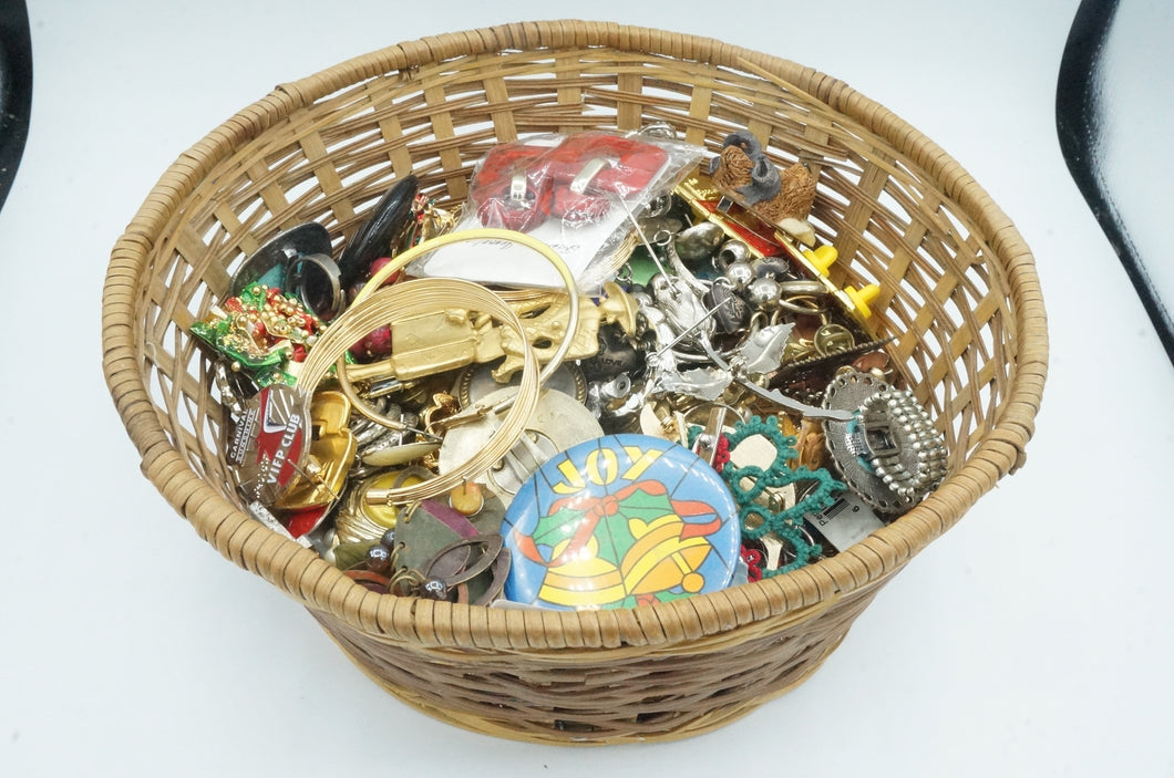 Mix Basket of Pins, Pendants, Clips, and Earrings - ohiohippies.com