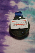 Load image into Gallery viewer, Dreamy Sea Pendant - Caliculturesmokeshop.com
