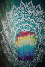 Load image into Gallery viewer, Tie-Dye Xl
